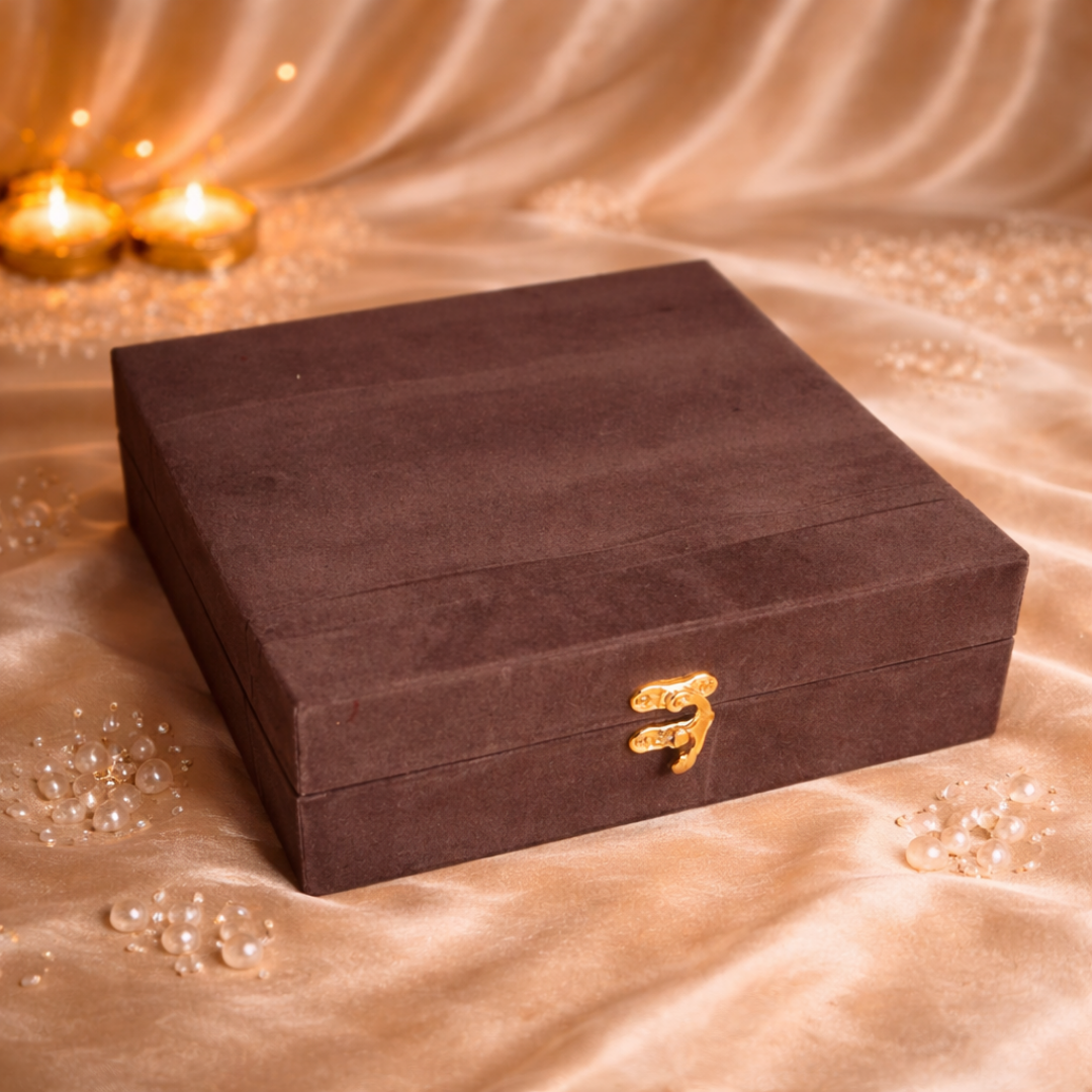 Ultra Luxury Gold Plated Gift Hamper in Velvet Box with Gold Plated Pooja Thali & 5 Mandir Essentials