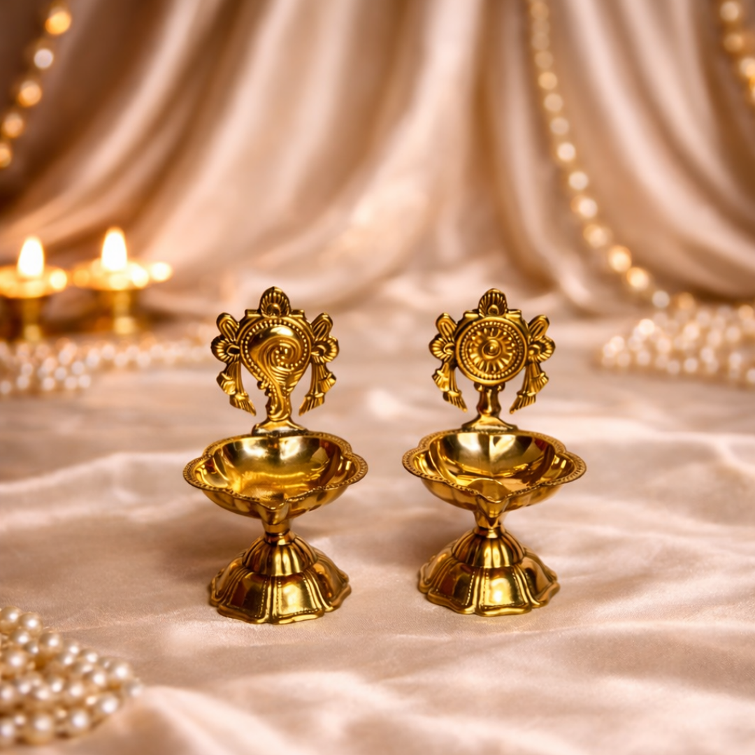 Luxury Venkateshwara Balaji Gift Hamper in Velvet Box with Metal Diya Holder & Balaji Idol