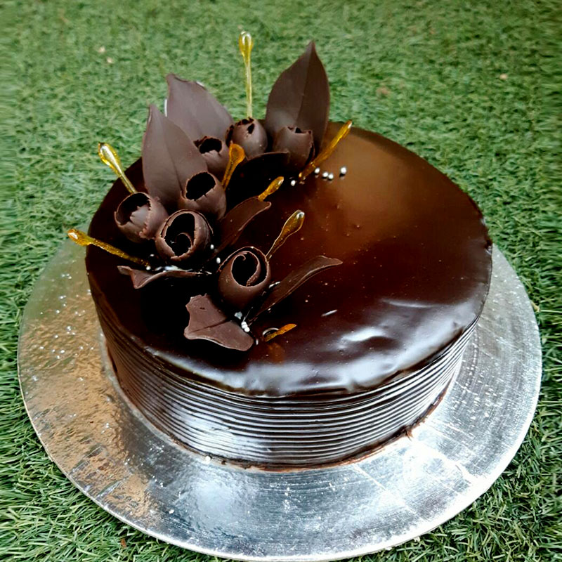 Dark Chocolate Truffle Cake – Marshmadoh