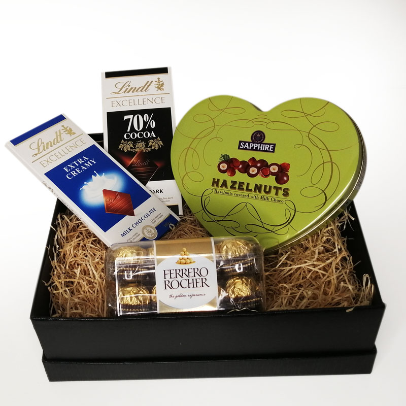 Buy/Send Chocolate And Flowers Gift Hamper For Women Online- FNP