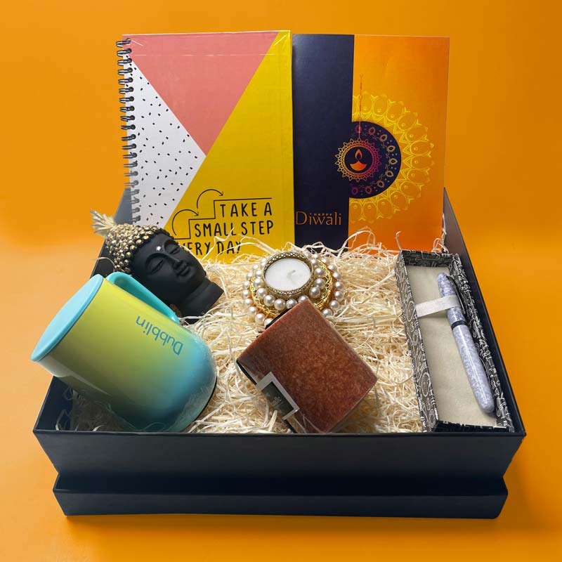 50 Best Small Gift Ideas for Employees to Show Appreciation